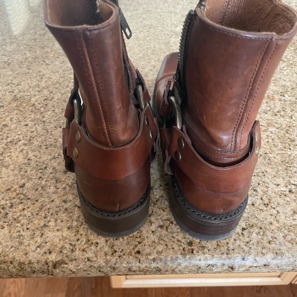 Frye Boot Size 8.5 - Picture 2 of 5